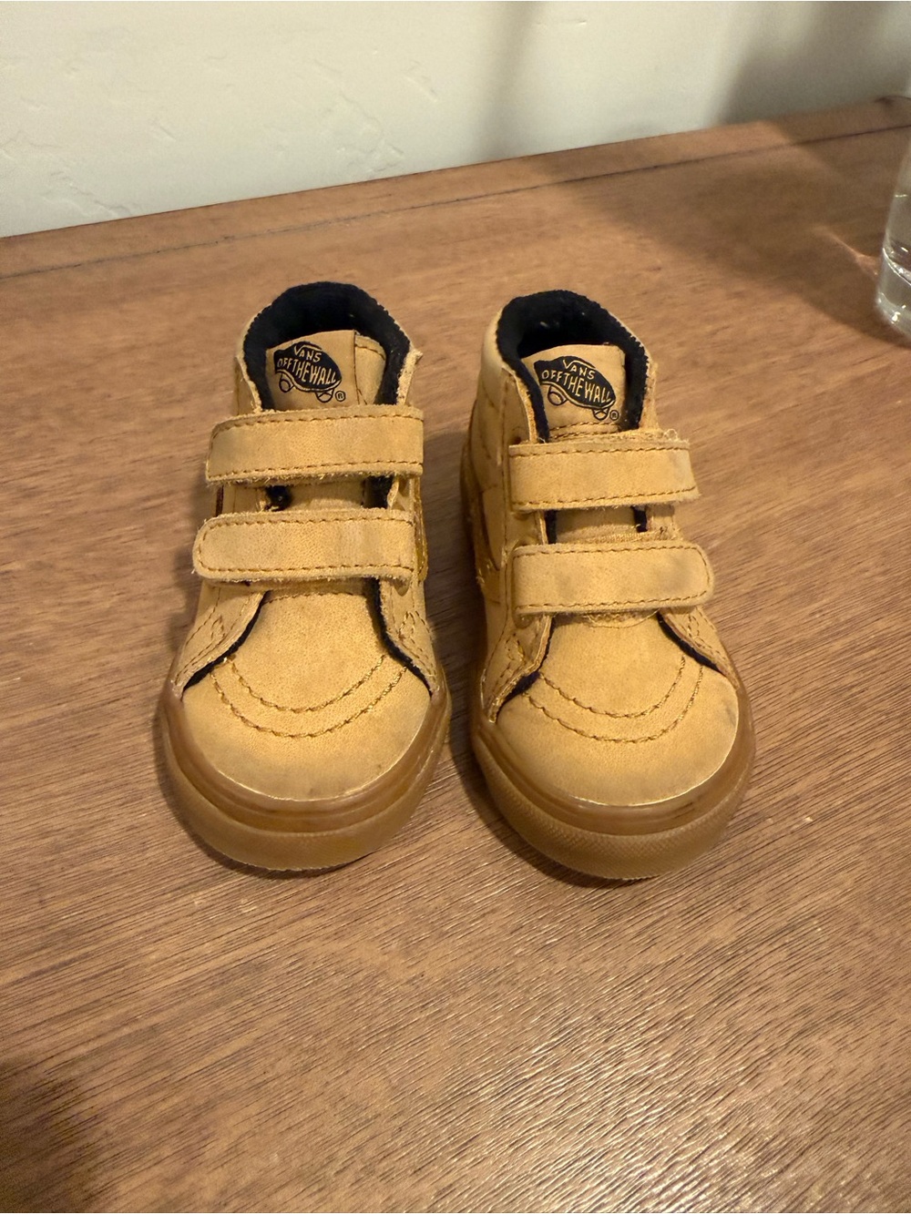 Vans Kids Tan Suede Double-Strap Sneakers Baby size 5